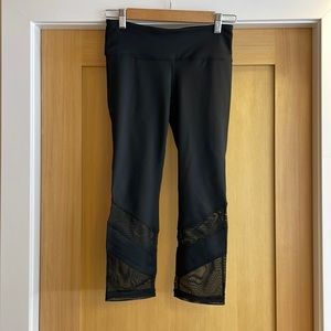 Black Capri Leggings